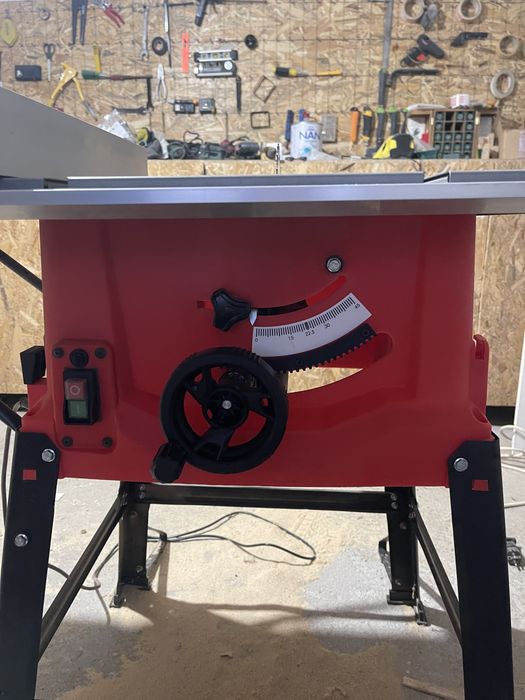Vand Circular Panzer 2000w