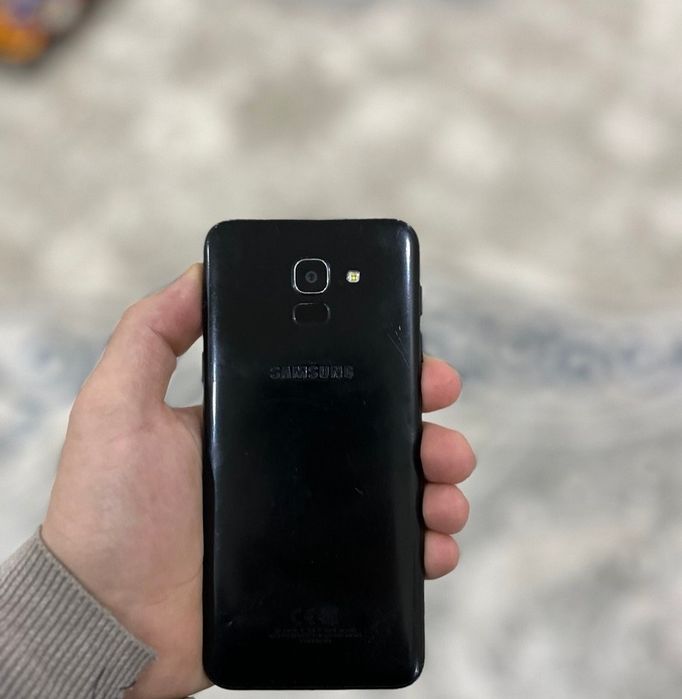 Samsung J6 ideal holatda
