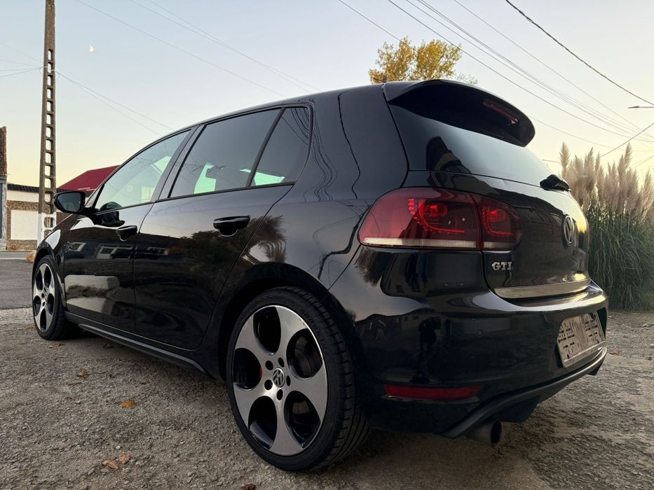 Volkswagen Golf 6 GTI | 2.0 | 211 Cp | DSG