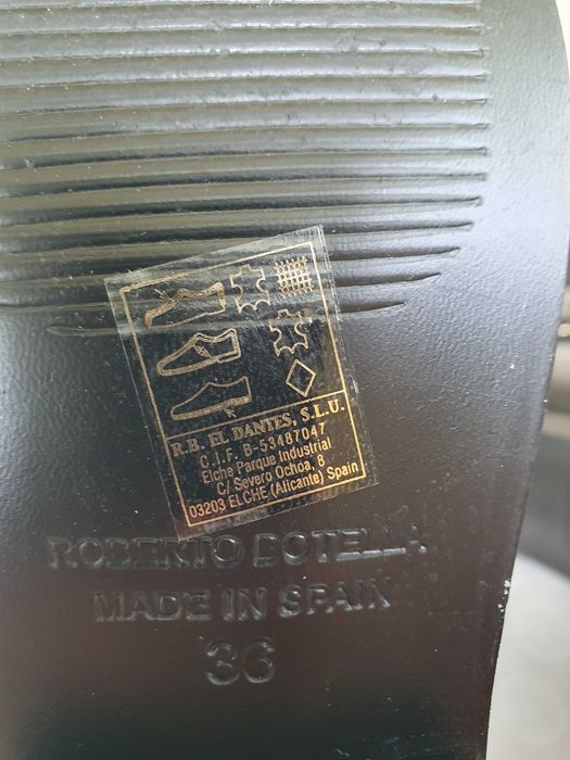 Ghete de piele cu detalii din dantela - Roberto Botella, marimea 36