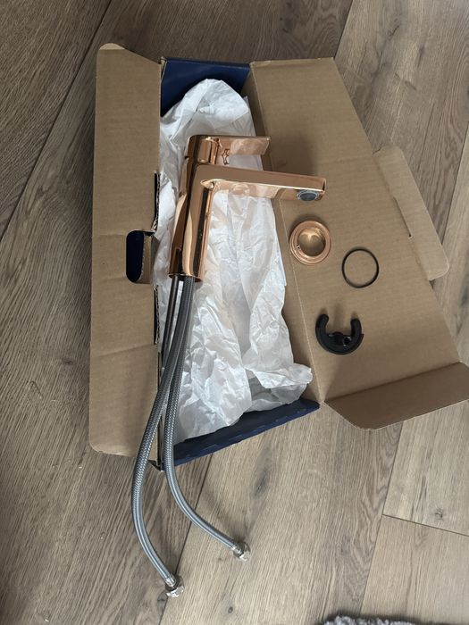 Смесител за мивка Grohe 24172DA1
