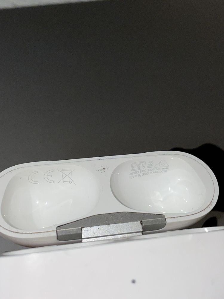 AirPods pro оригинал