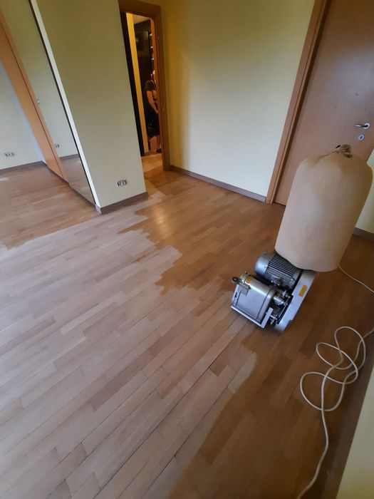 Parchetar București Ilfov  Montez Raschetare  Recondiționare   Șlefuir
