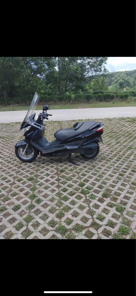 Suzuki Burgman 200i