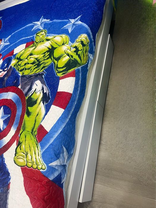 Срочно продаем детскую кровать .Турция