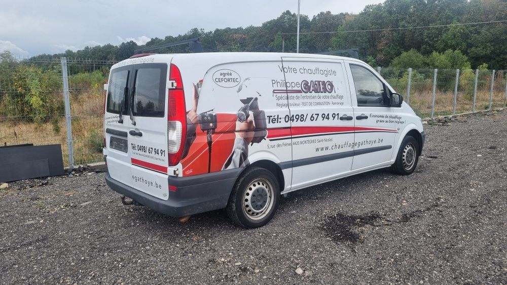 Mercedes Vito,Volkswagen transporter, opel vivaro, renault trafic