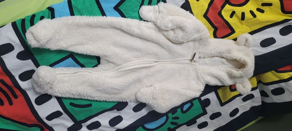 Продавам космонавти