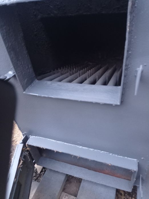 Продам печь (котел водяной) длительного горения 12 часо. Термо датчик