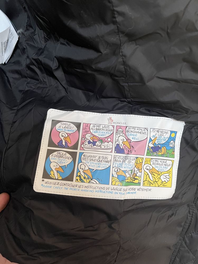 Pe comanda Geaca Moncler Dama 2024 blana naturala