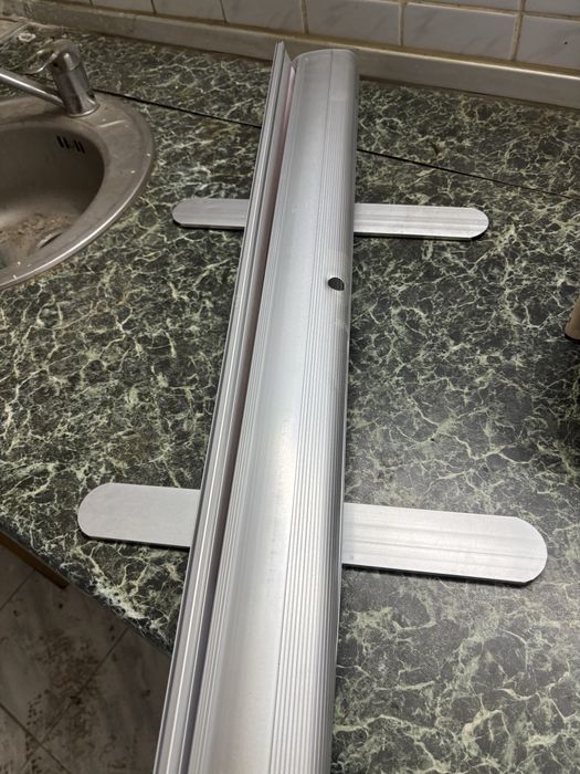 Рекламный стенд рол апп