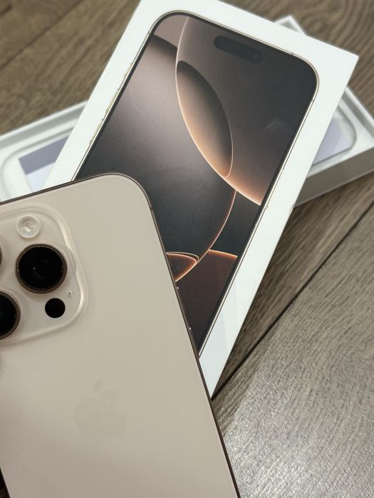 Продам айфон 16 про на 512 гб