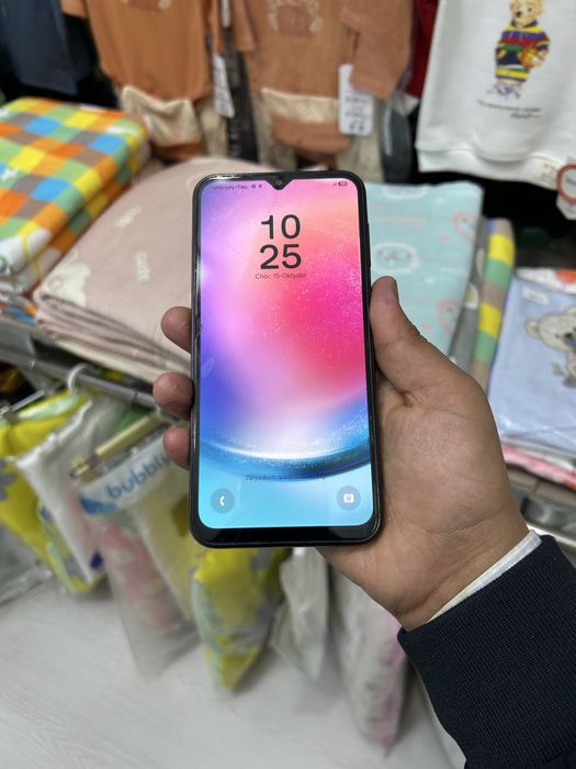 Samsung a24 tel ochilmagan xolati idial karopka dakumentlari bor.