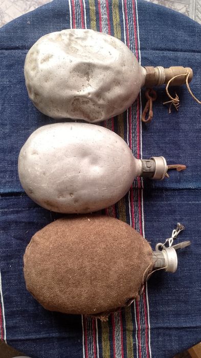 Стари манерки Манерки  3 броя- 10 лв за всички