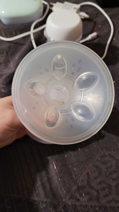 Електрическа помпа за кърма Philips AVENT Essential