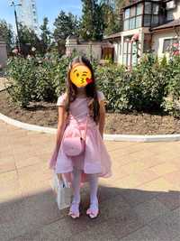 Rochie fete de ocazie, roz cu sclipici si trena, 9 ani