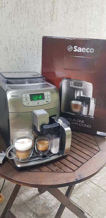 Каферобот Saeco Intelia EVO One Touch Cappuccino Inox. Обслужен изцяло