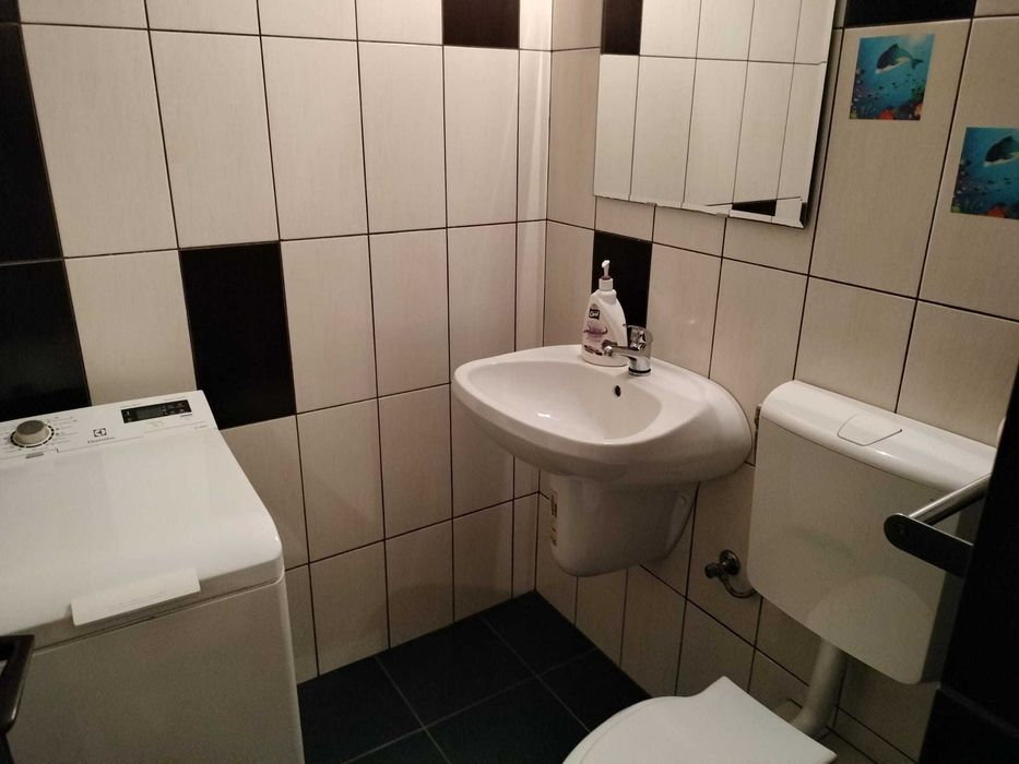 Inchiriez apartament 3 camere in Marasti, str. Bucuresti nr.86+Parcare