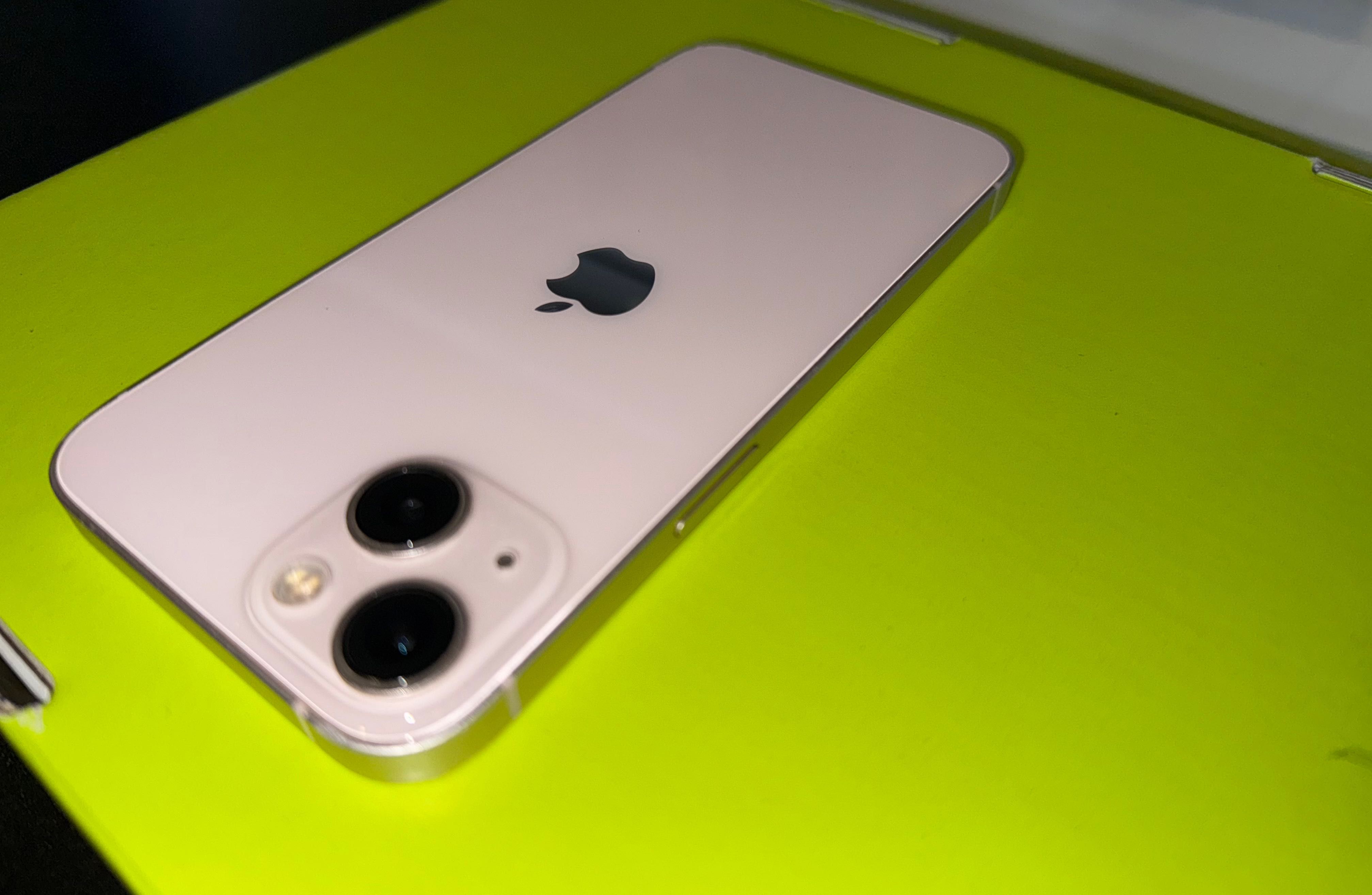 iPhone 13 PINK 256 GB