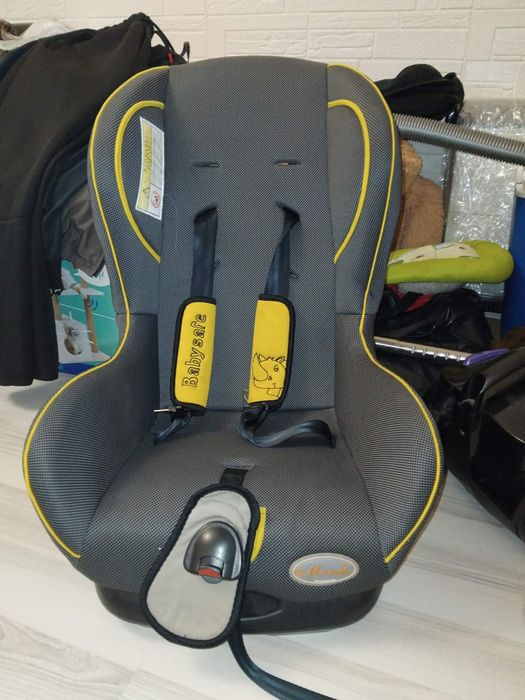 Детско столче за автомобил