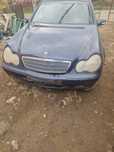 Bara față, aripa,capota, trager, radiatoare, far , Mercedes c220 2002!