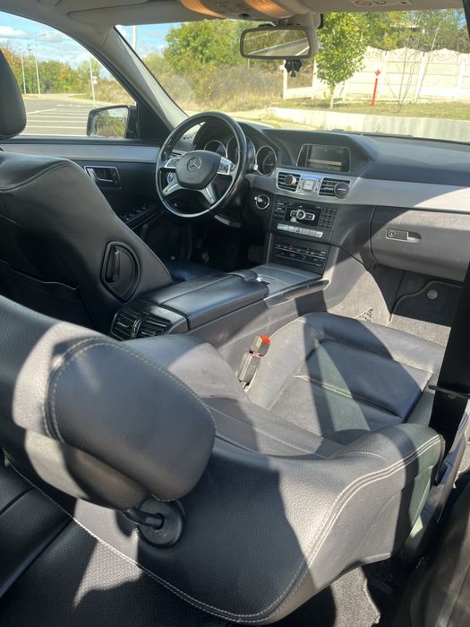 [URGENT] Mercedes E Klasse impecabil