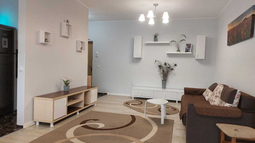 PF inchiriez ap.2 cam. 63 mp str Stadionului Floresti aproape de Vivo