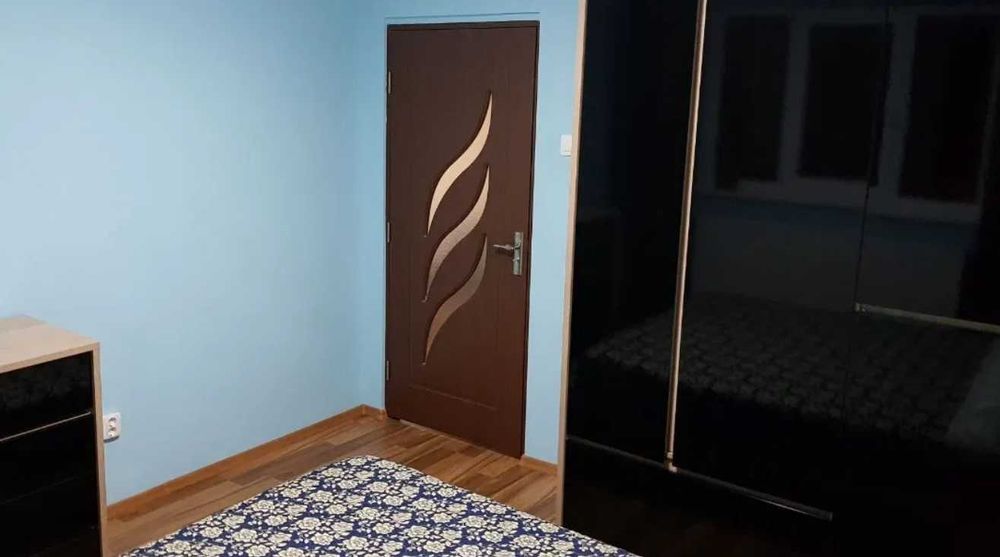 Дава се под наем Двустаен апартамент в Бургас, Изгрев - 45 кв.м за 219.3 € - Снимка #2