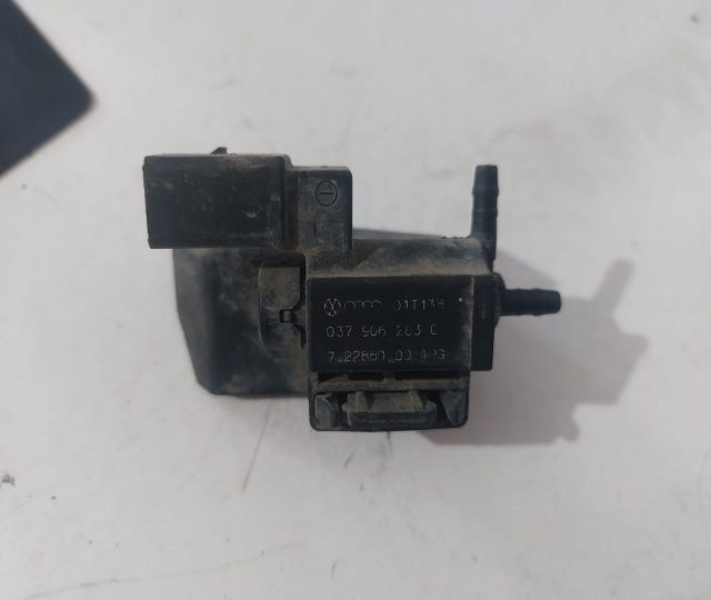 Electrovalva supapa vacuum 037906283C / 037 906 283 C Volkswagen VW P