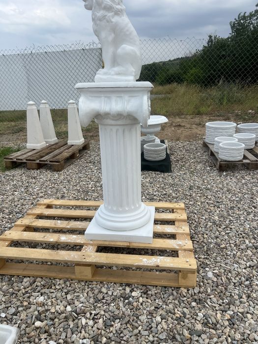 Градински Римски колони