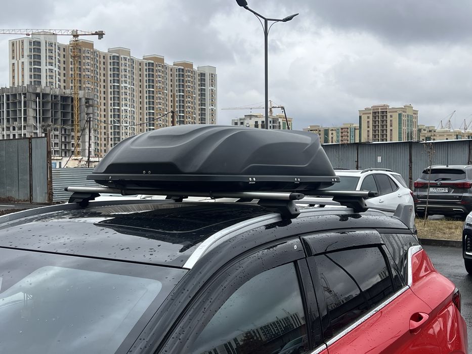 Продам кофр (автобокс, багажник) с рейденгами