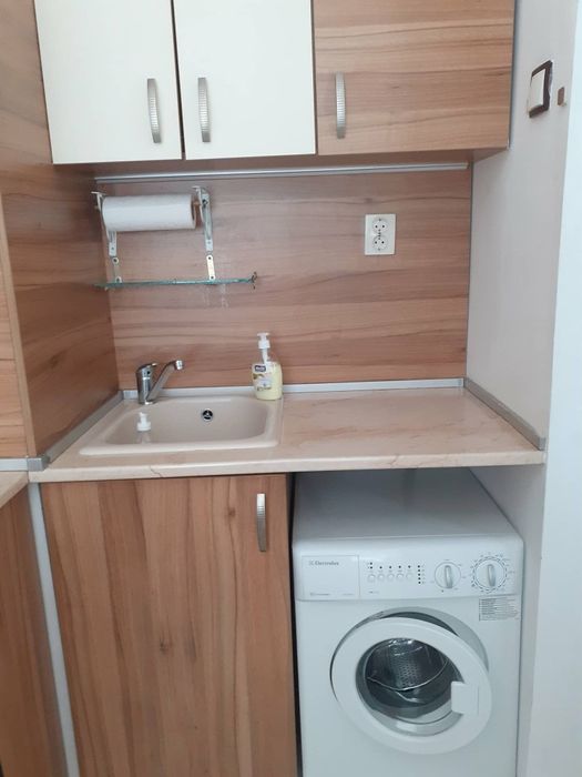 Дава се под наем Двустаен апартамент в Шумен, Бялата пръст - 45 кв.м за 240 € - Снимка #3