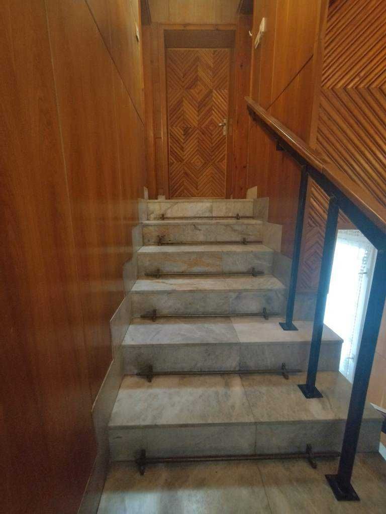 Дава се под наем Къща в София, Хладилника - 180 кв.м за 2600 € - Снимка #8