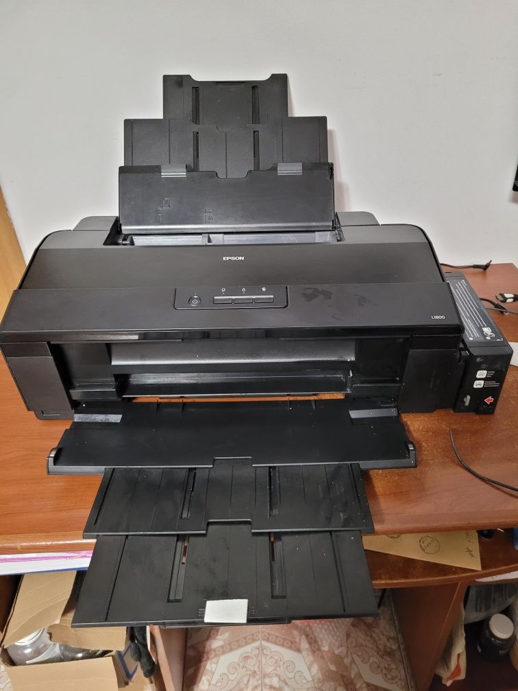 Vând Epson l1800 DTF în perfecta stare de functionare