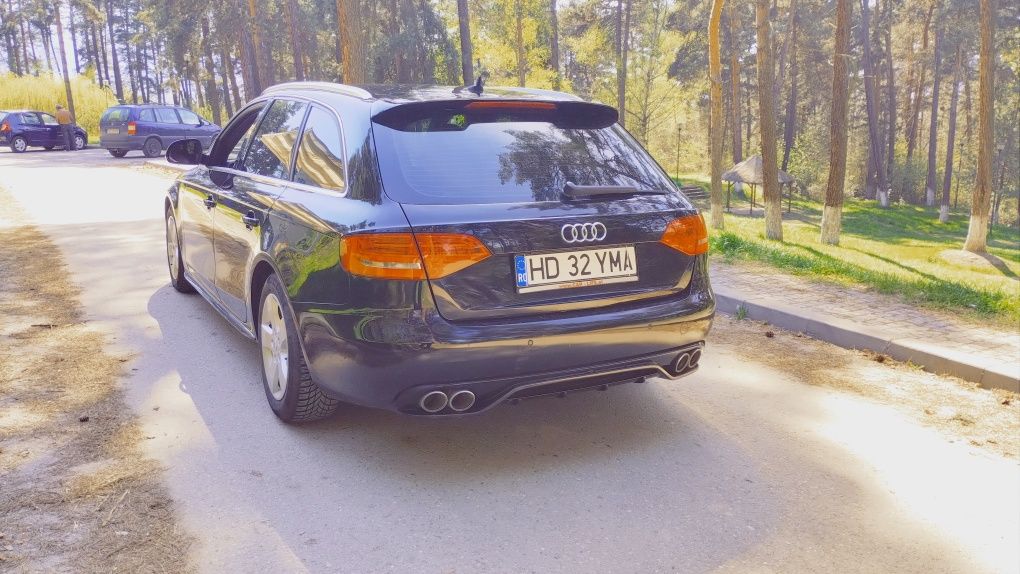 Audi a 4 s-line.