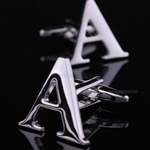 Butoni in forma de litere A, E, C, S, M, B, V, F, R, I, O, L, D +cutie