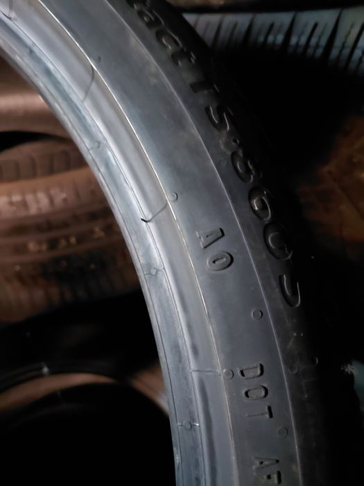 285/30/22" Continental 2бр.гуми