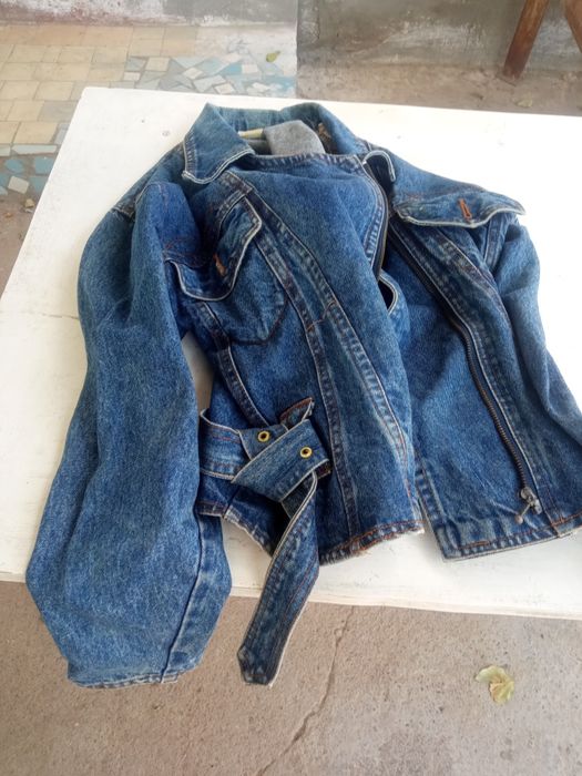 Женская одежда  ..