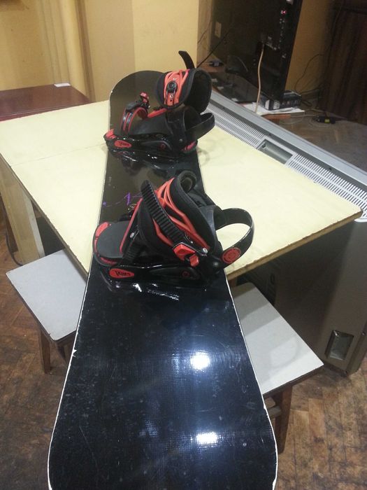 Сноуборд 149  см.  NITRO .