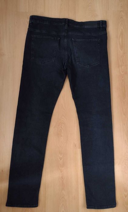 BOSS 36/34, LEVI'S 33/34 мъжки дънки