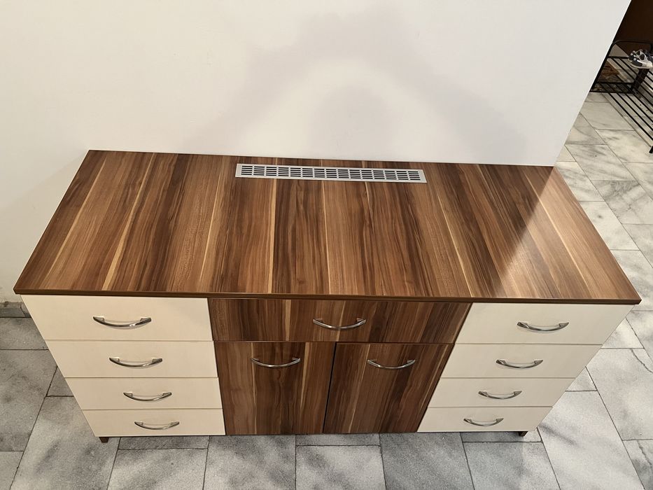 Скрин с отвор за радиатор