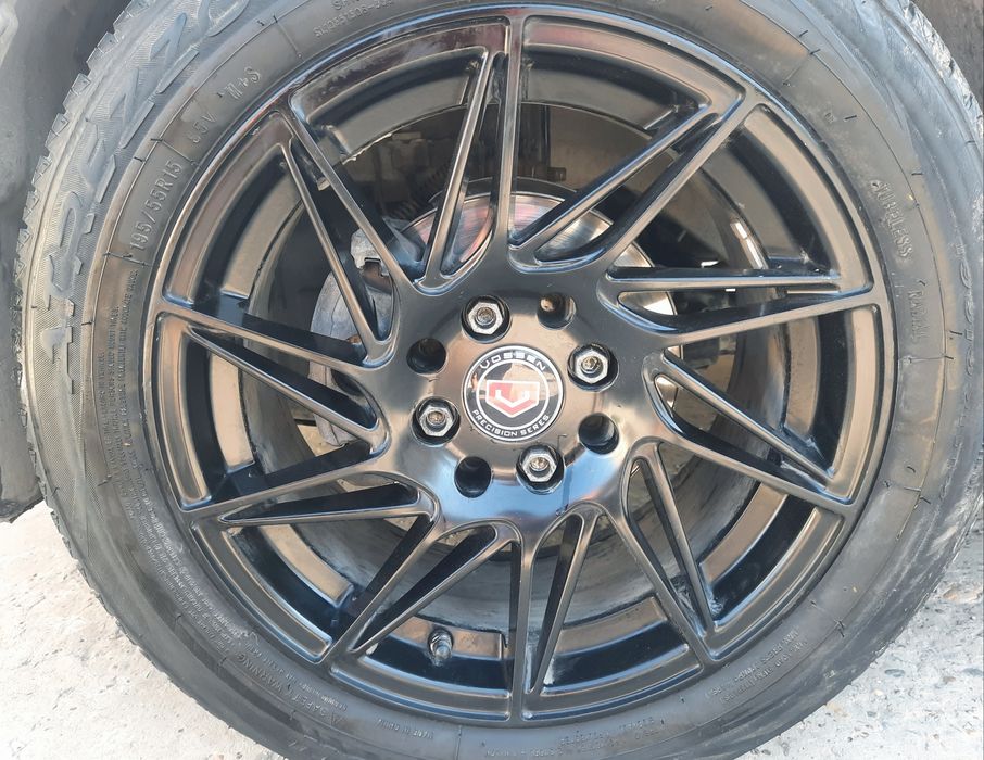 VOSSEN    15.R    yangidek