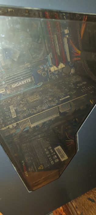 Calculator Gaming AMD FX-8350, 8 Core, 8GB RAM, Placă Video Dedicată