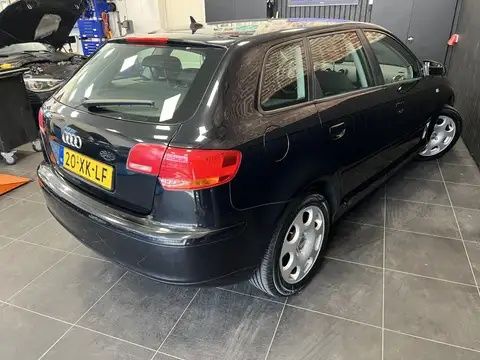 Audi A3 1.6FSI фул екстри