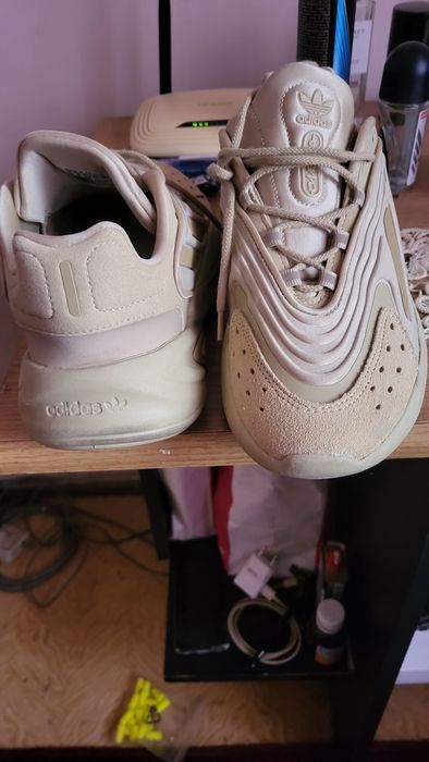 Adidas ozelia nr 42