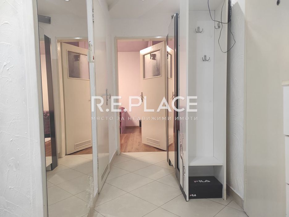 Продава се Тристаен апартамент в Варна, Младост 1 - 66 кв.м за 2014 €/кв.м - Снимка #10