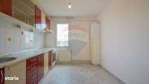 Apartament decomandat 3 camere 2 bai Tractorul