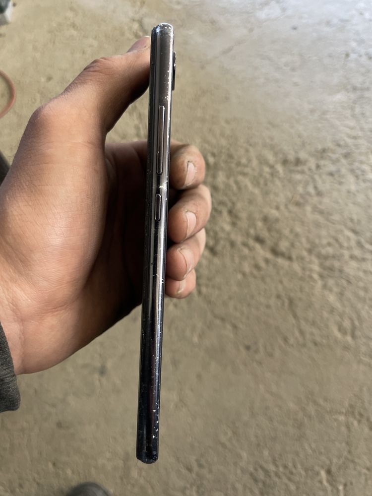 Mi 8 lite 64gb sotiladi