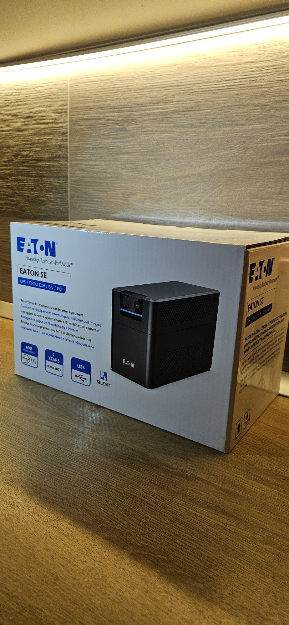 UPS Eaton 5e 900 vA 480w ,acumulator li-ion incorporat