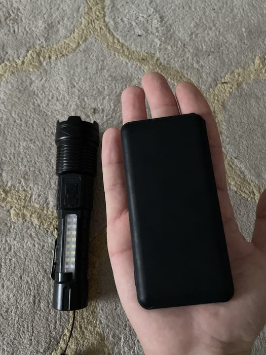 Повербанк xiaomi (в подарок фонарик)