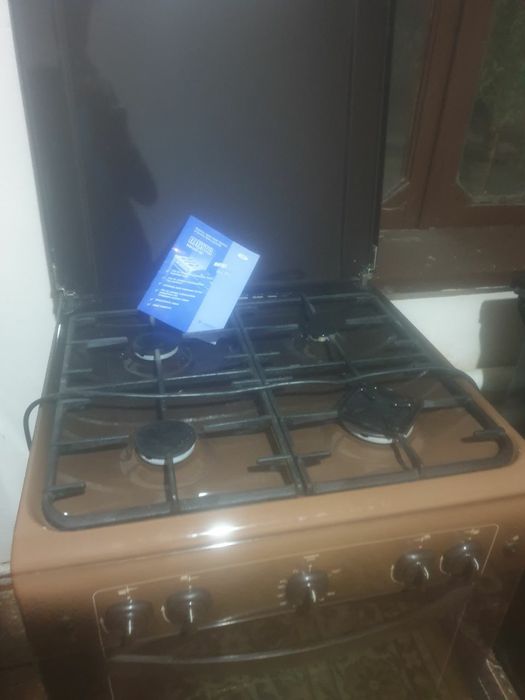 Срочно Продаётся газовая плита